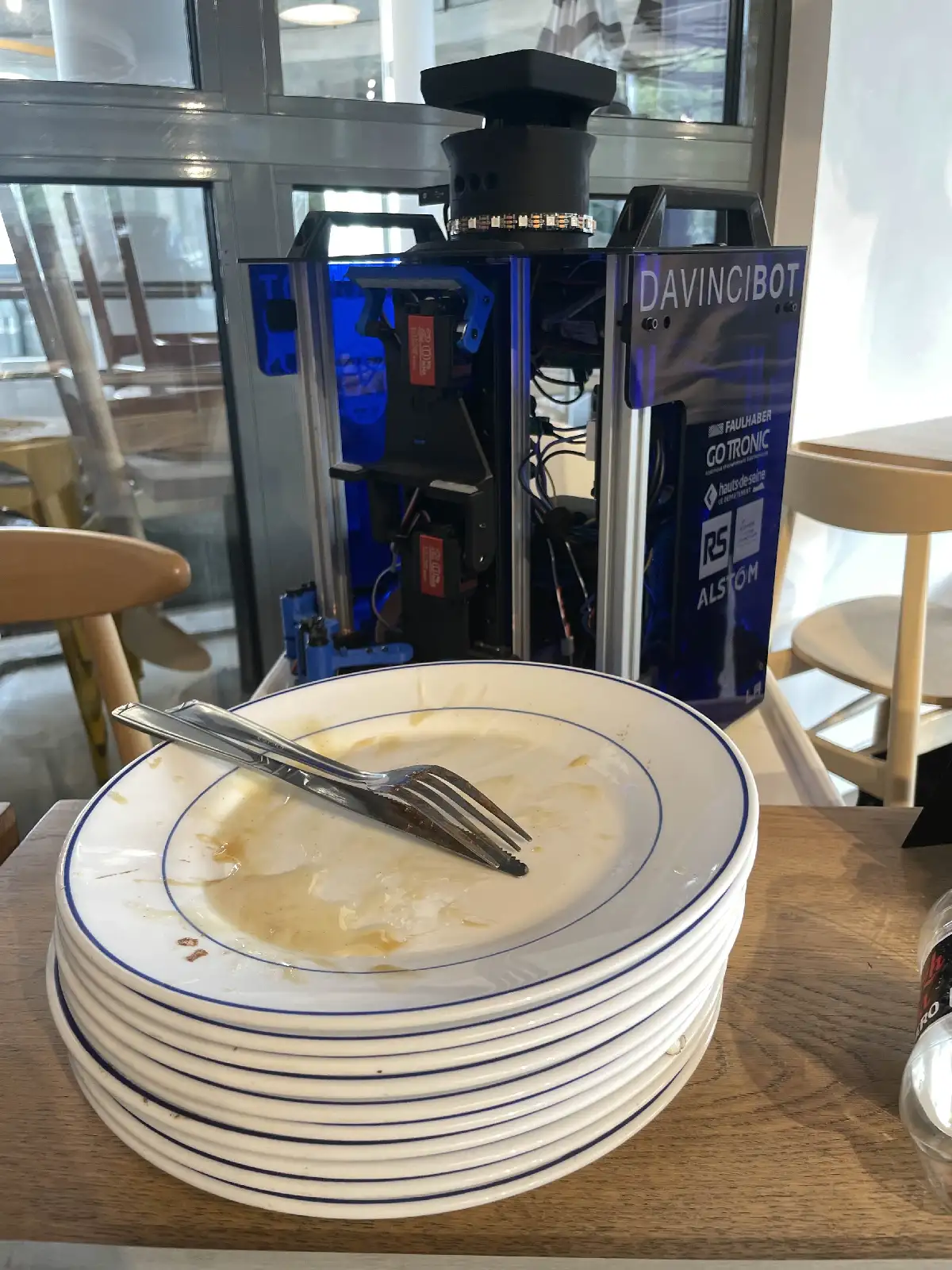 Rob heureux et rassasié